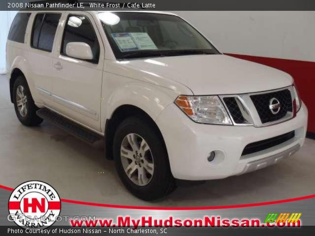 2008 Nissan Pathfinder LE in White Frost