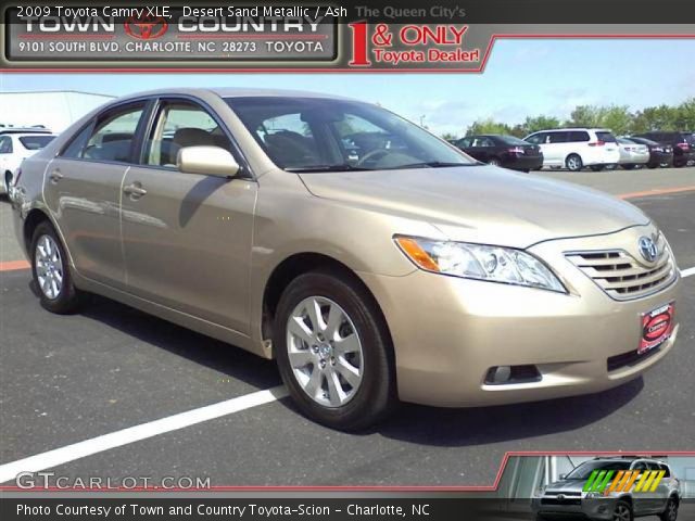 2009 Toyota Camry XLE in Desert Sand Metallic