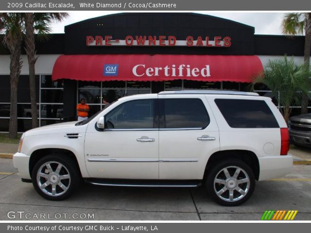 2009 Cadillac Escalade  in White Diamond