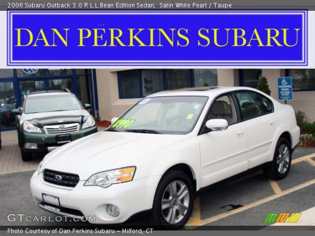 2006 Subaru Outback 3.0 R L.L.Bean Edition Sedan in Satin White Pearl