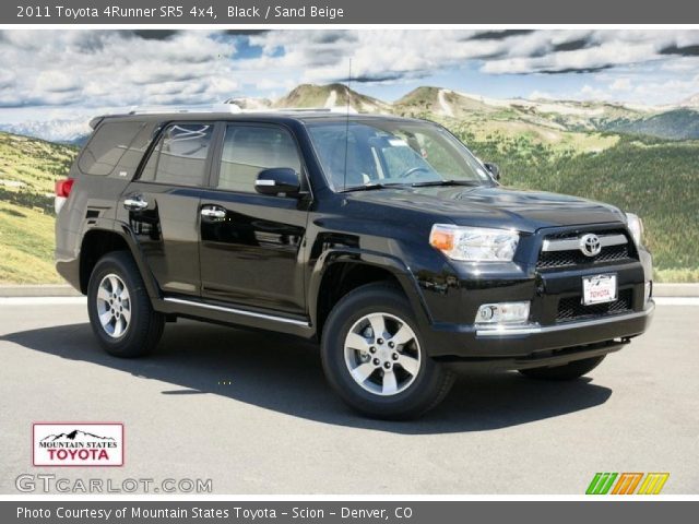 2011 Toyota 4Runner SR5 4x4 in Black