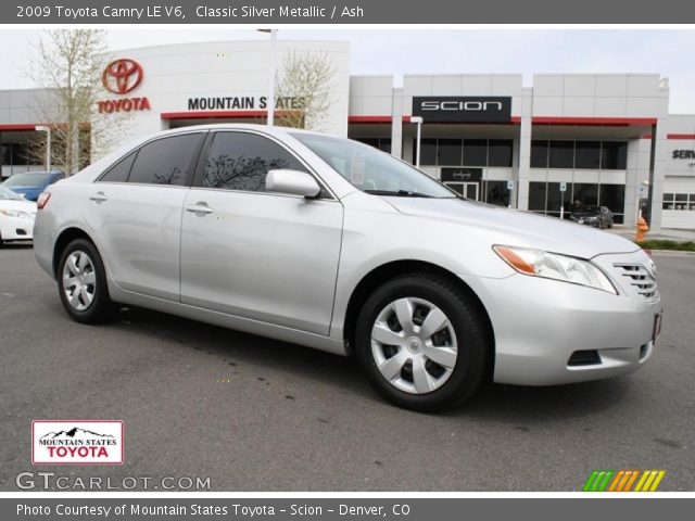 2009 Toyota Camry LE V6 in Classic Silver Metallic
