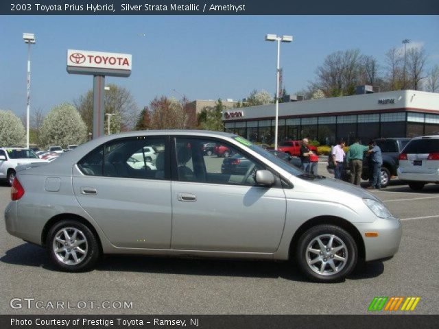 2003 Toyota Prius Hybrid in Silver Strata Metallic