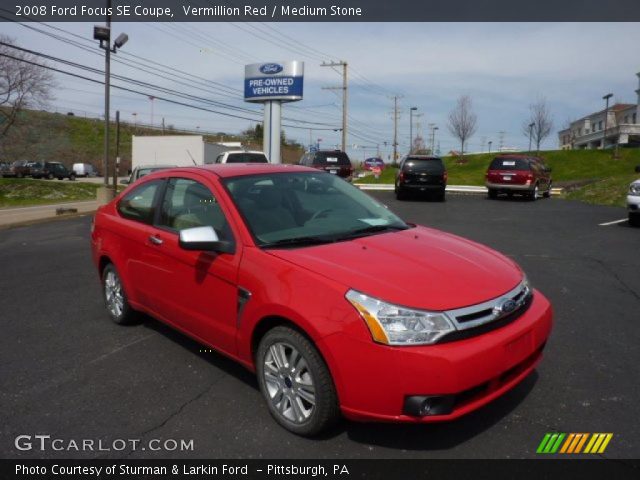 2008 Ford Focus SE Coupe in Vermillion Red