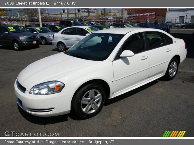 2009 Chevrolet Impala LS in White