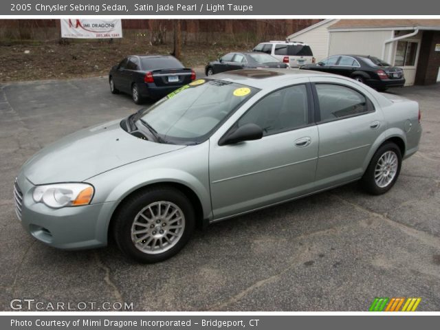 2005 Chrysler Sebring Sedan in Satin Jade Pearl