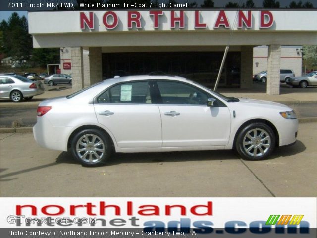 2011 Lincoln MKZ FWD in White Platinum Tri-Coat