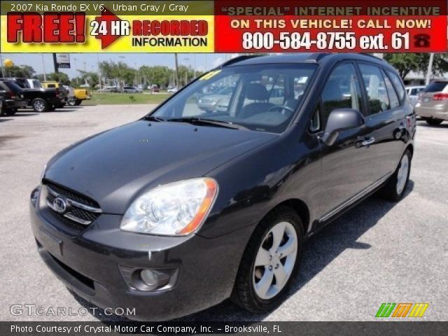 2007 Kia Rondo EX V6 in Urban Gray