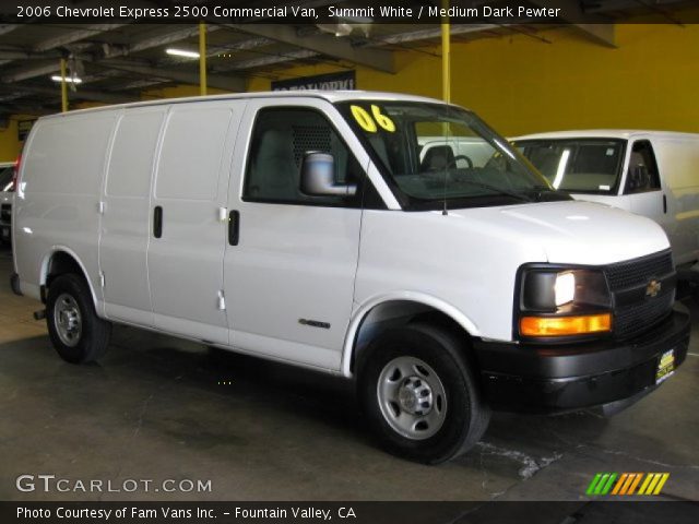 2006 Chevrolet Express 2500 Commercial Van in Summit White