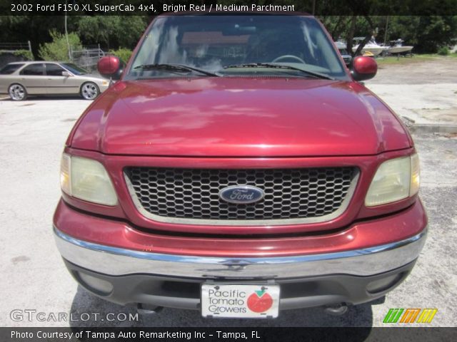 2002 Ford F150 XL SuperCab 4x4 in Bright Red