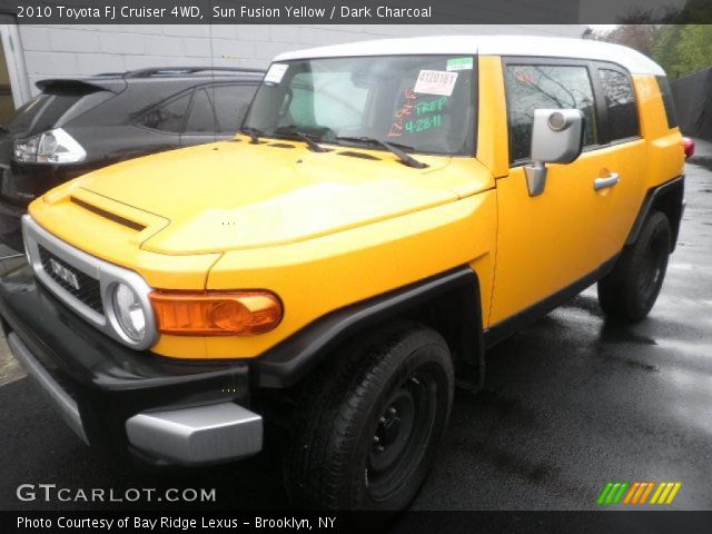 2010 Toyota FJ Cruiser 4WD in Sun Fusion Yellow
