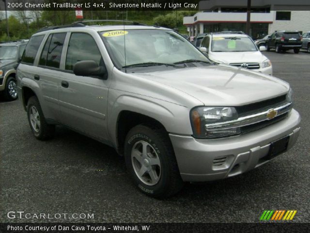 2006 Chevrolet TrailBlazer LS 4x4 in Silverstone Metallic