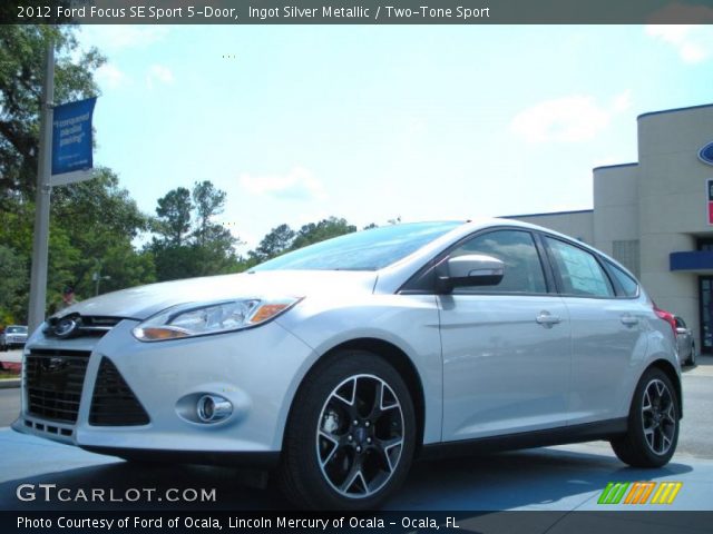 2012 Ford Focus SE Sport 5-Door in Ingot Silver Metallic