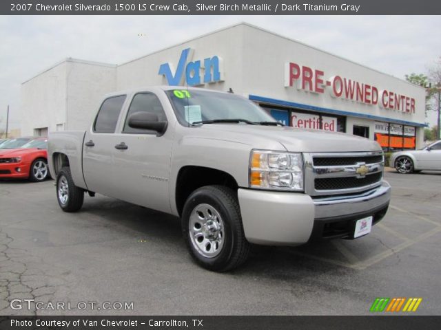 2007 Chevrolet Silverado 1500 LS Crew Cab in Silver Birch Metallic