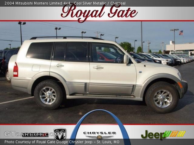 2004 Mitsubishi Montero Limited 4x4 in Cool Silver Metallic