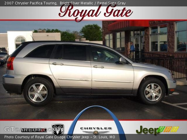 2007 Chrysler Pacifica Touring in Bright Silver Metallic