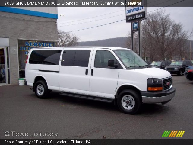 2009 GMC Savana Van 3500 LS Extended Passenger in Summit White
