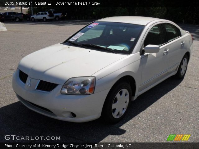 2005 Mitsubishi Galant ES in Dover White Pearl