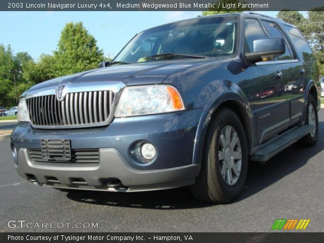 2003 Lincoln Navigator Luxury 4x4 in Medium Wedgewood Blue Metallic