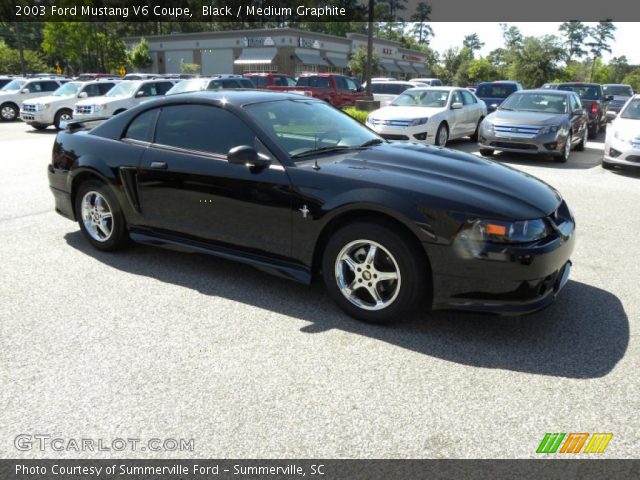 2003 Ford Mustang V6 Coupe in Black