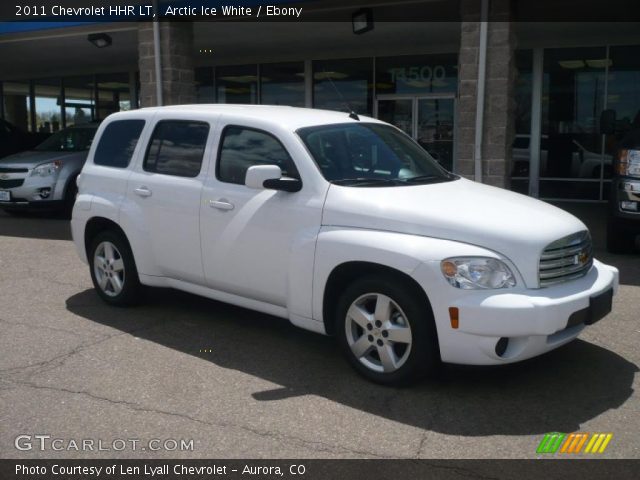 2011 Chevrolet HHR LT in Arctic Ice White