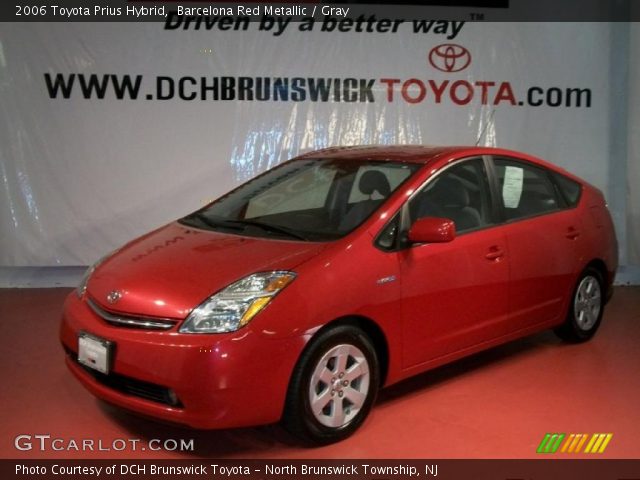 2006 Toyota Prius Hybrid in Barcelona Red Metallic