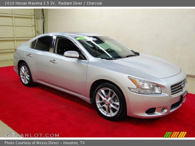 2010 Nissan Maxima 3.5 SV in Radiant Silver
