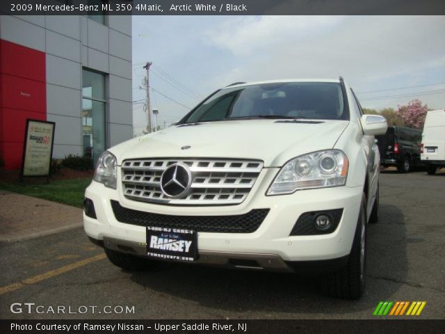 2009 Mercedes-Benz ML 350 4Matic in Arctic White