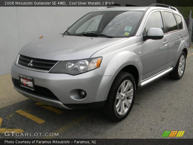 2008 Mitsubishi Outlander SE 4WD in Cool Silver Metallic