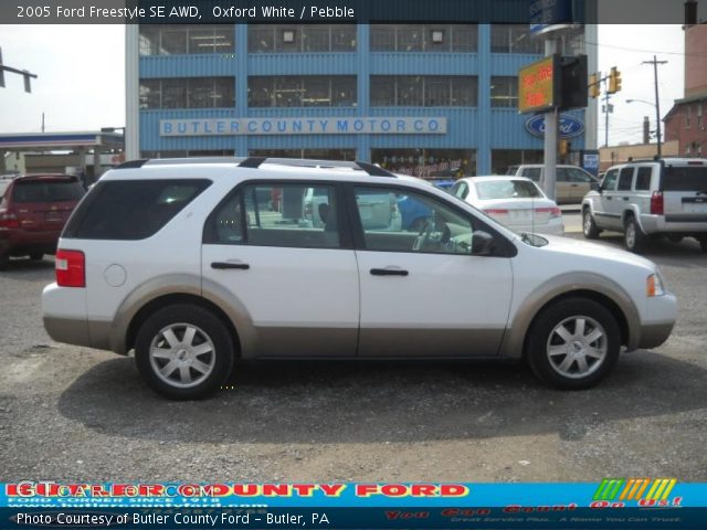 2005 Ford Freestyle SE AWD in Oxford White