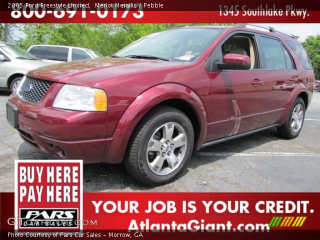 2005 Ford Freestyle Limited in Merlot Metallic