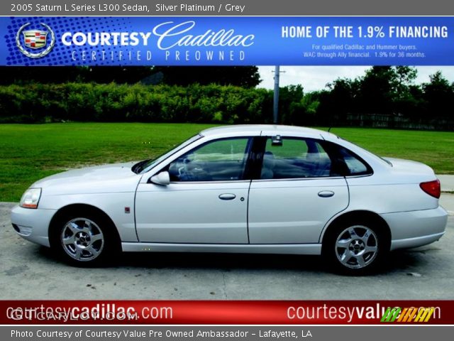 2005 Saturn L Series L300 Sedan in Silver Platinum