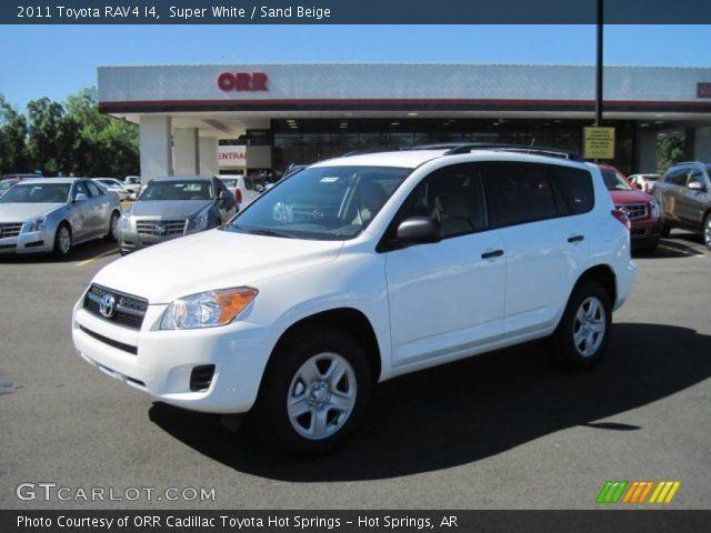 2011 Toyota RAV4 I4 in Super White