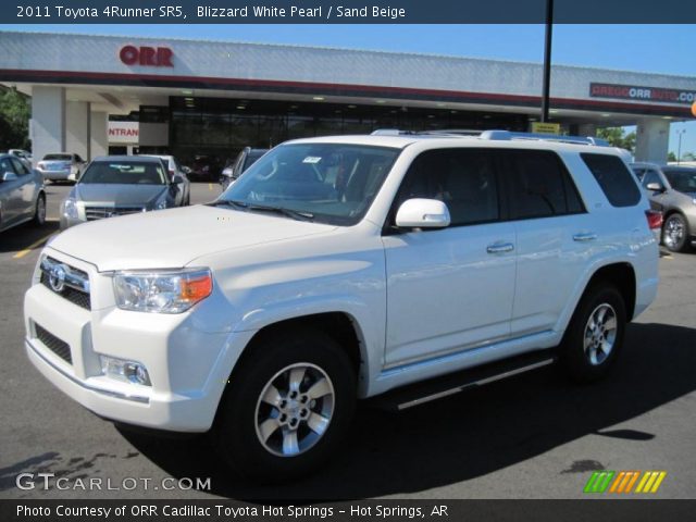 2011 Toyota 4Runner SR5 in Blizzard White Pearl