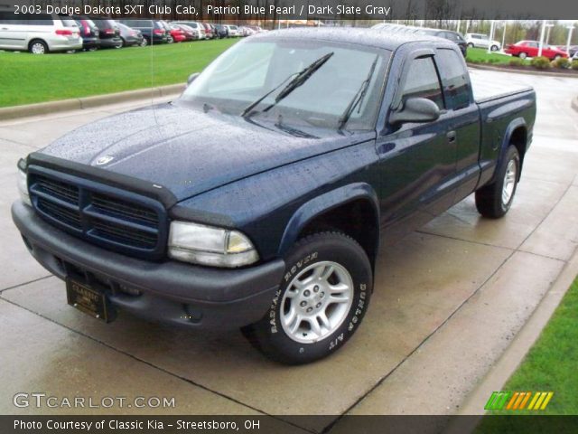 2003 Dodge Dakota SXT Club Cab in Patriot Blue Pearl