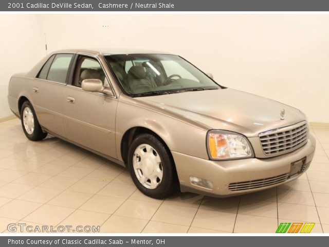 2001 Cadillac DeVille Sedan in Cashmere