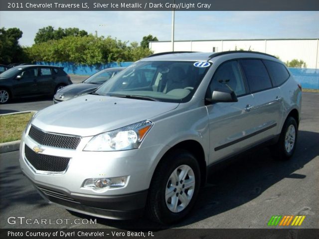 2011 Chevrolet Traverse LS in Silver Ice Metallic