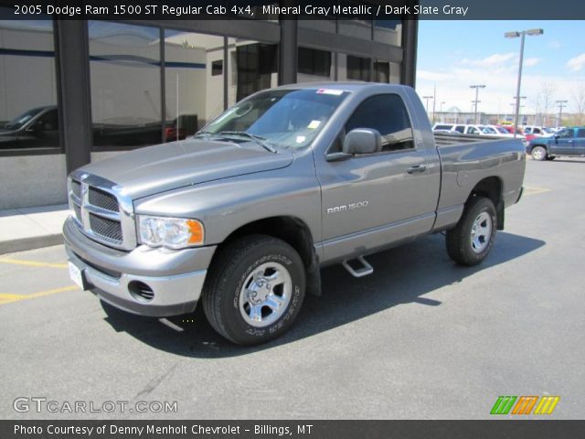 2005 Dodge Ram 1500 ST Regular Cab 4x4 in Mineral Gray Metallic