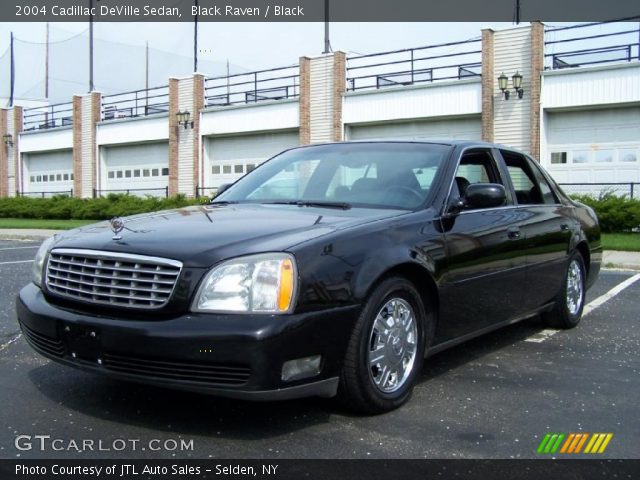 2004 Cadillac DeVille Sedan in Black Raven
