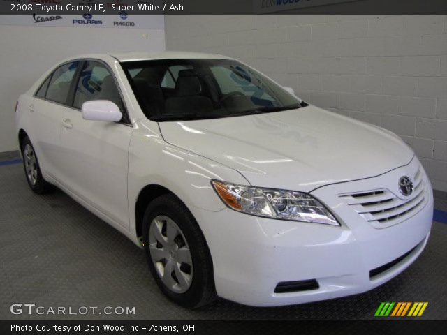 2008 Toyota Camry LE in Super White