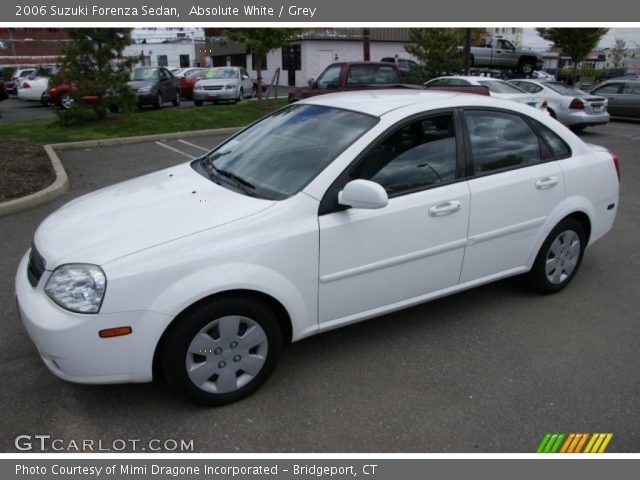 2006 Suzuki Forenza Sedan in Absolute White