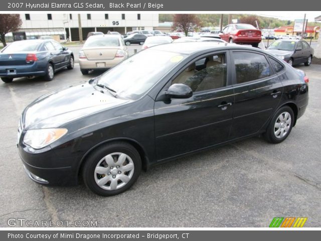 2007 Hyundai Elantra GLS Sedan in Black Pearl