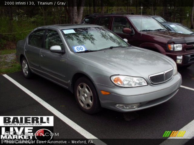 2000 Infiniti I 30 in Titanium