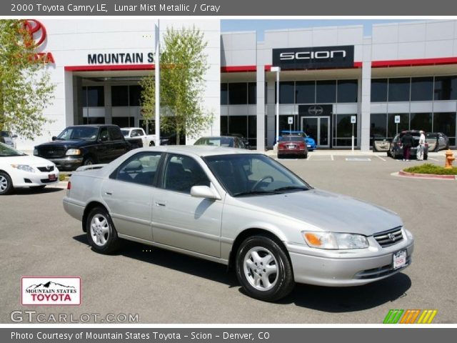 2000 Toyota Camry LE in Lunar Mist Metallic