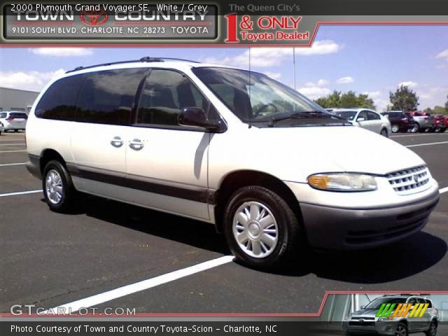 2000 Plymouth Grand Voyager SE in White