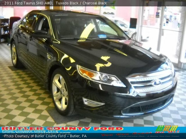 2011 Ford Taurus SHO AWD in Tuxedo Black