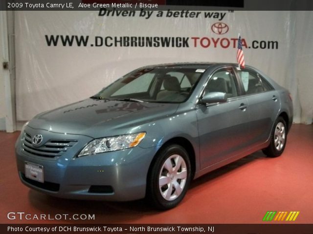 2009 Toyota Camry LE in Aloe Green Metallic