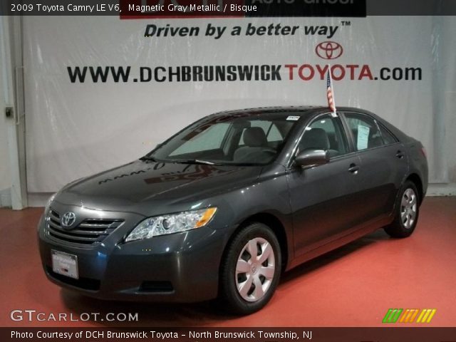 2009 Toyota Camry LE V6 in Magnetic Gray Metallic