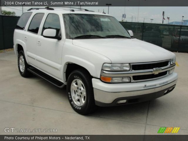 2004 Chevrolet Tahoe LS in Summit White