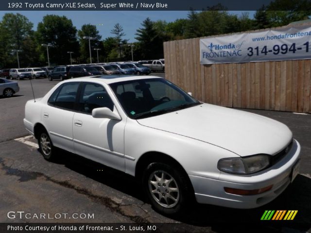 1992 Toyota Camry XLE Sedan in Super White